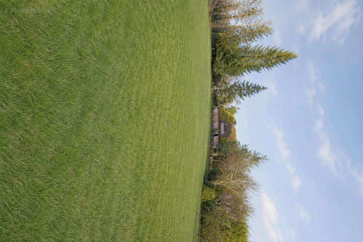 Maison à SAINT-PIERRE-DES-IFS