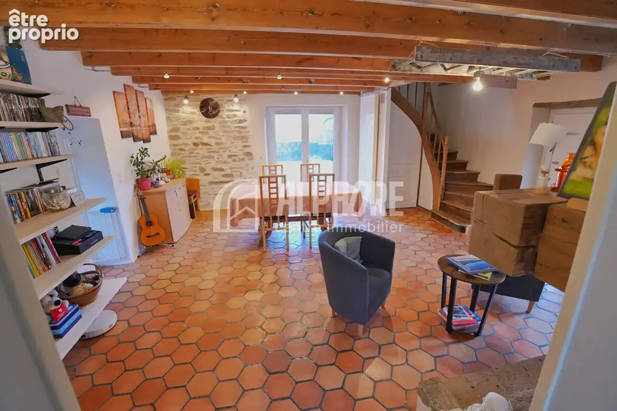 Maison à MAREUIL-SUR-LAY-DISSAIS