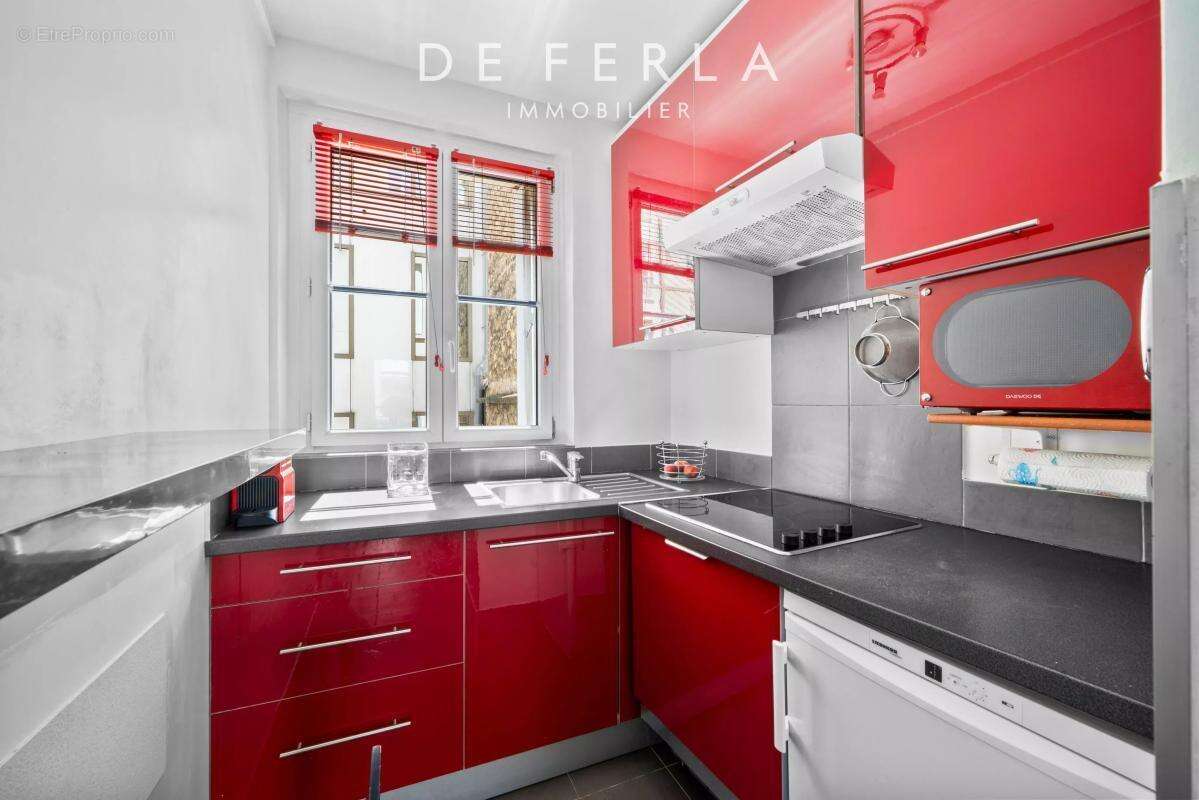 Appartement à PARIS-15E