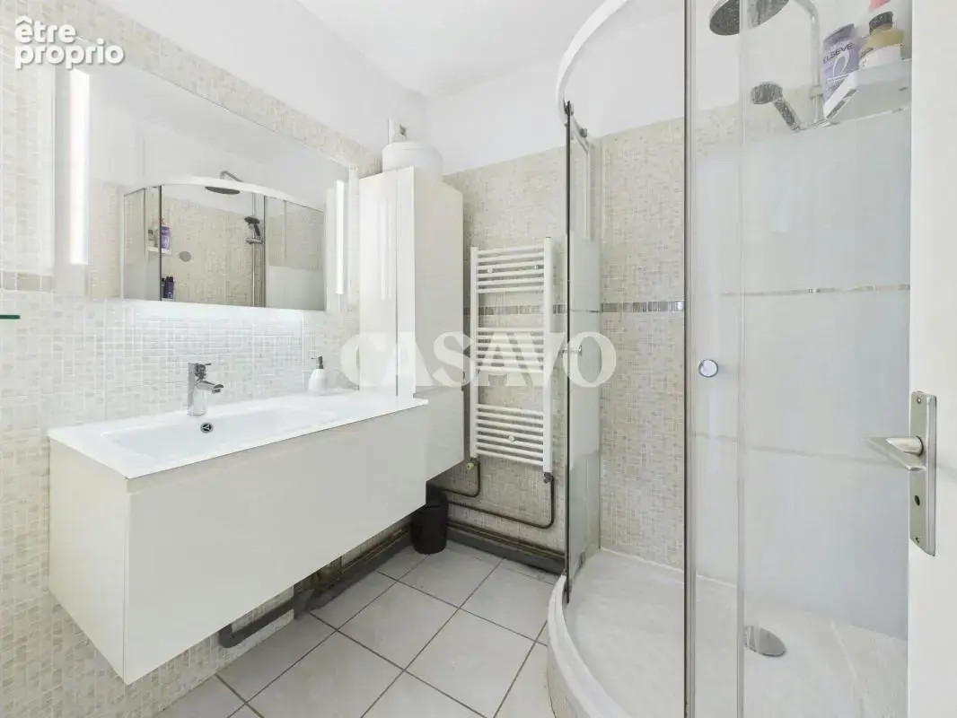 Vente Appartement 4 pièces de 77m² - 69100 Villeurbanne - photo 12