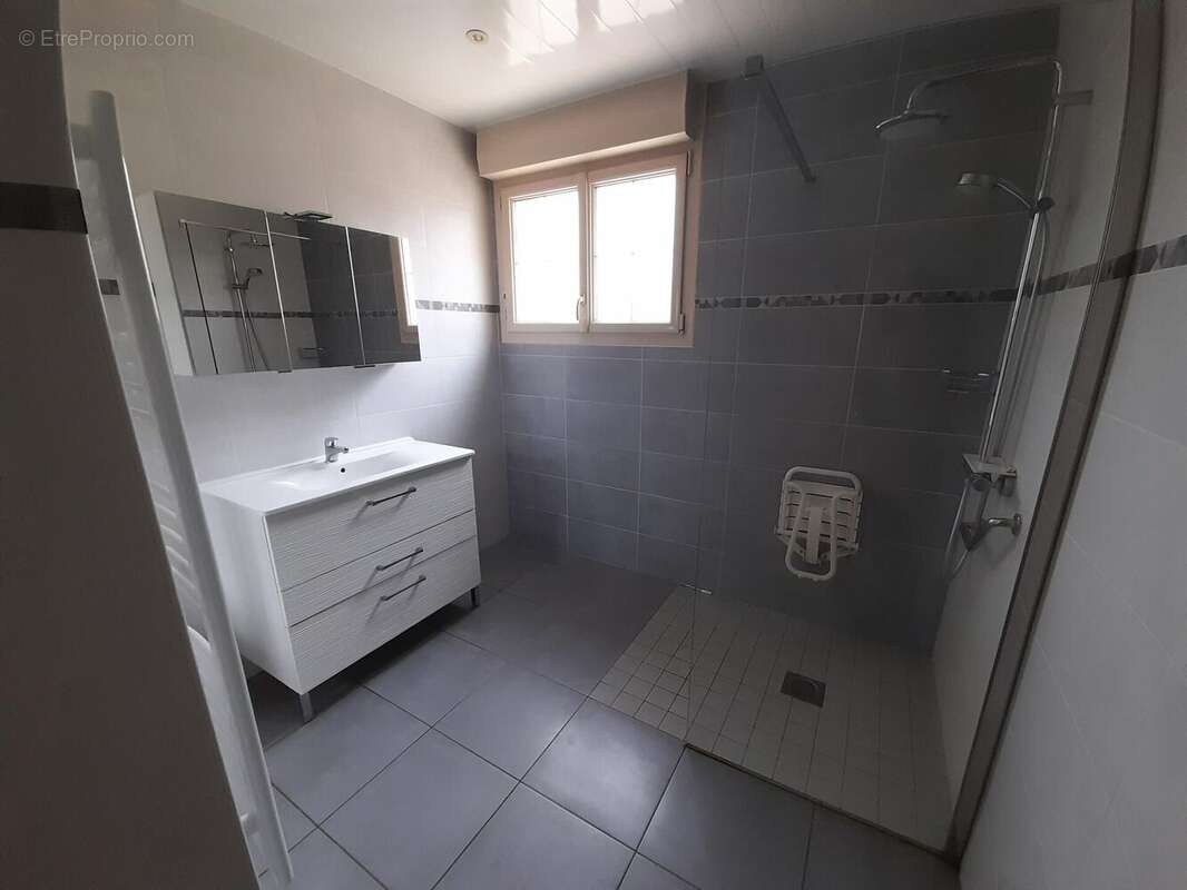 Photo 6 - Maison à SAINT-JACUT-LES-PINS