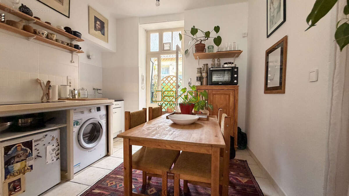Appartement 36 m² à Nimes  - photo 4