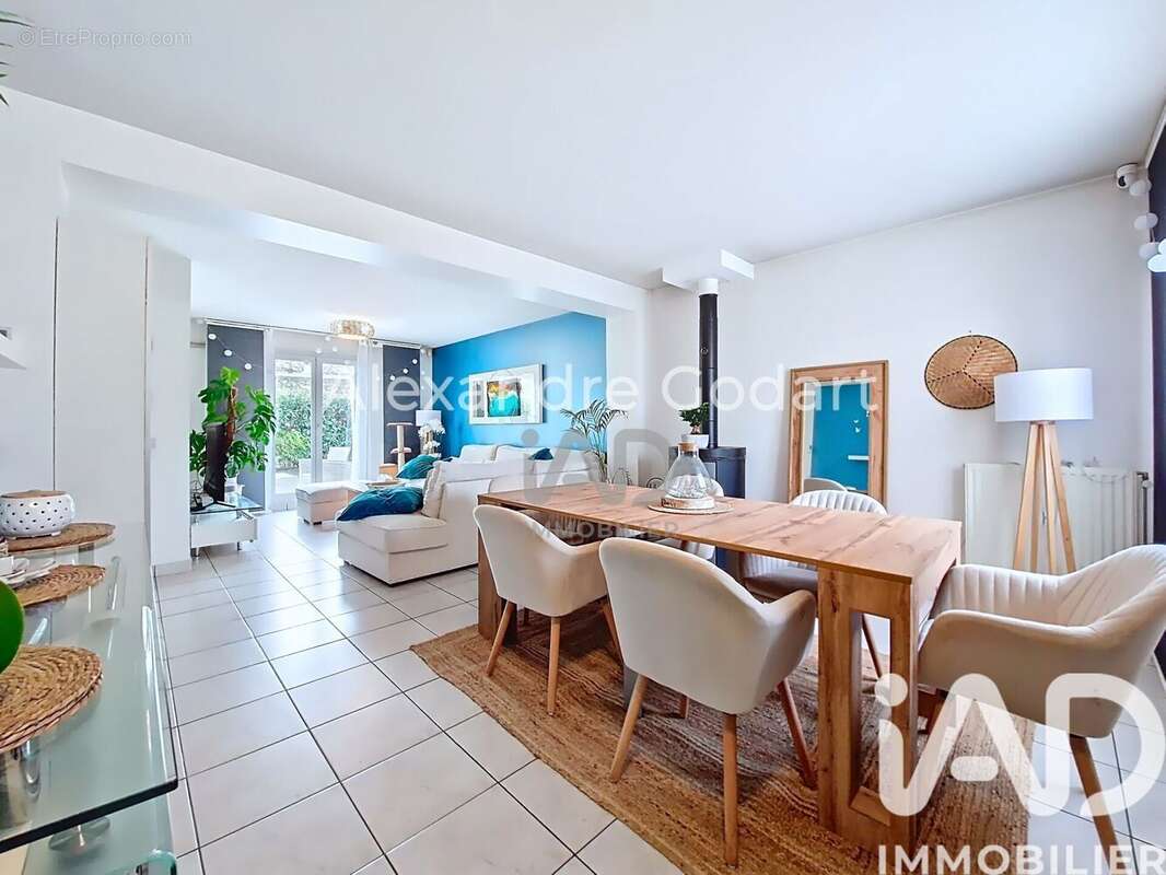 Photo 4 - Maison à LIEUSAINT