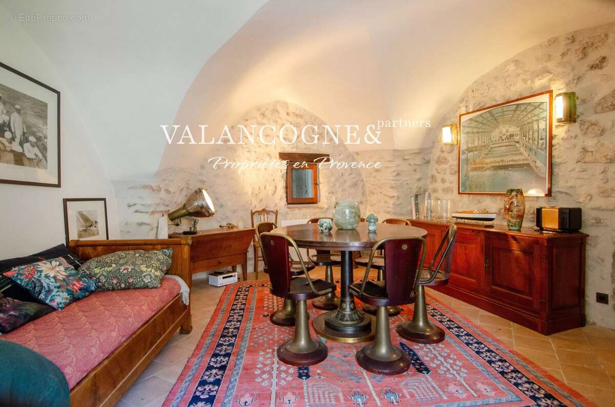 Charmante maison de village en pierre à Eygalières - photo 16