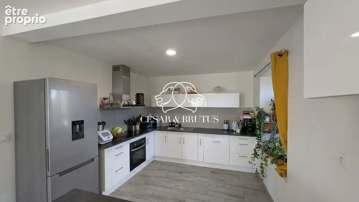Maison 5 pièces 132 m² à vendre à Saint-Pierre-Du-Champ (43810) - photo 8