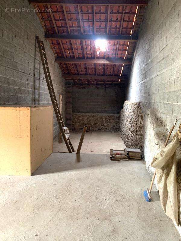 Maison familiale 121 M2 plein bourg - photo 13