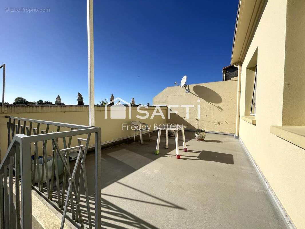 Photo 2 - Maison à MONCOUTANT