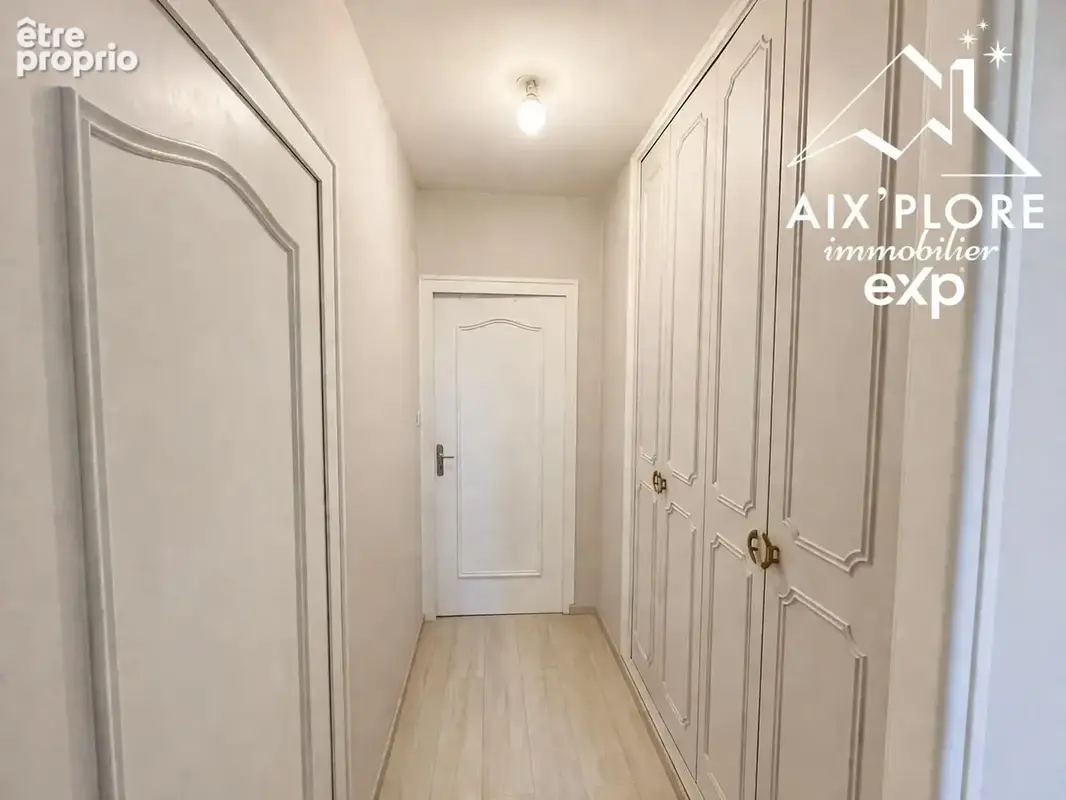Maison 122 m² à Bourg-En-Bresse  - photo 6