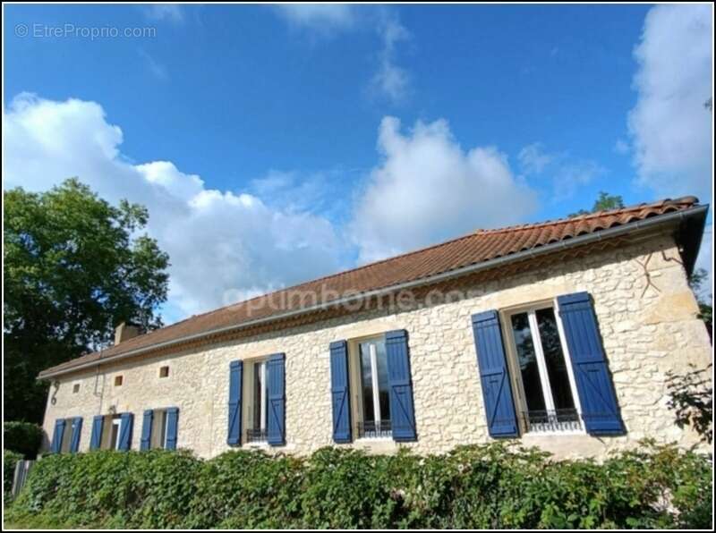 Maison à SAINT-PUY