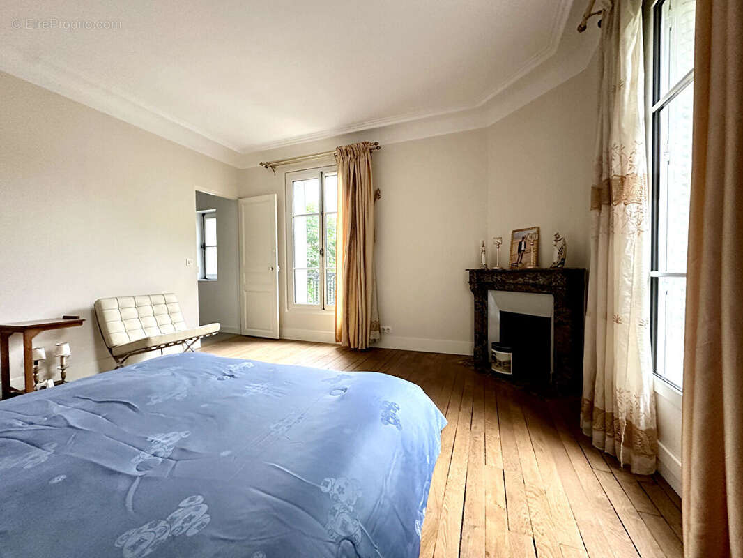 Maison à MAISONS-LAFFITTE