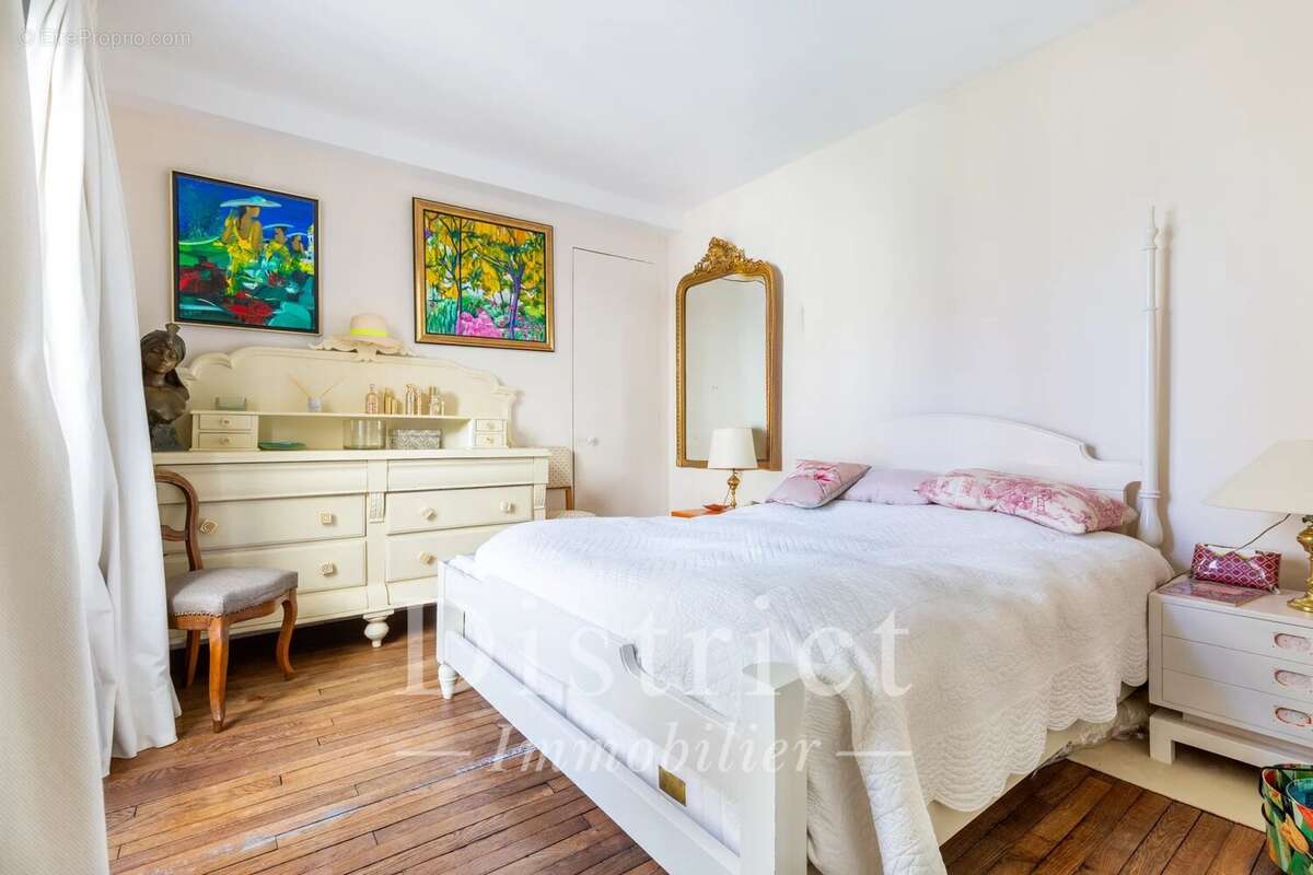 Appartement à PARIS-5E