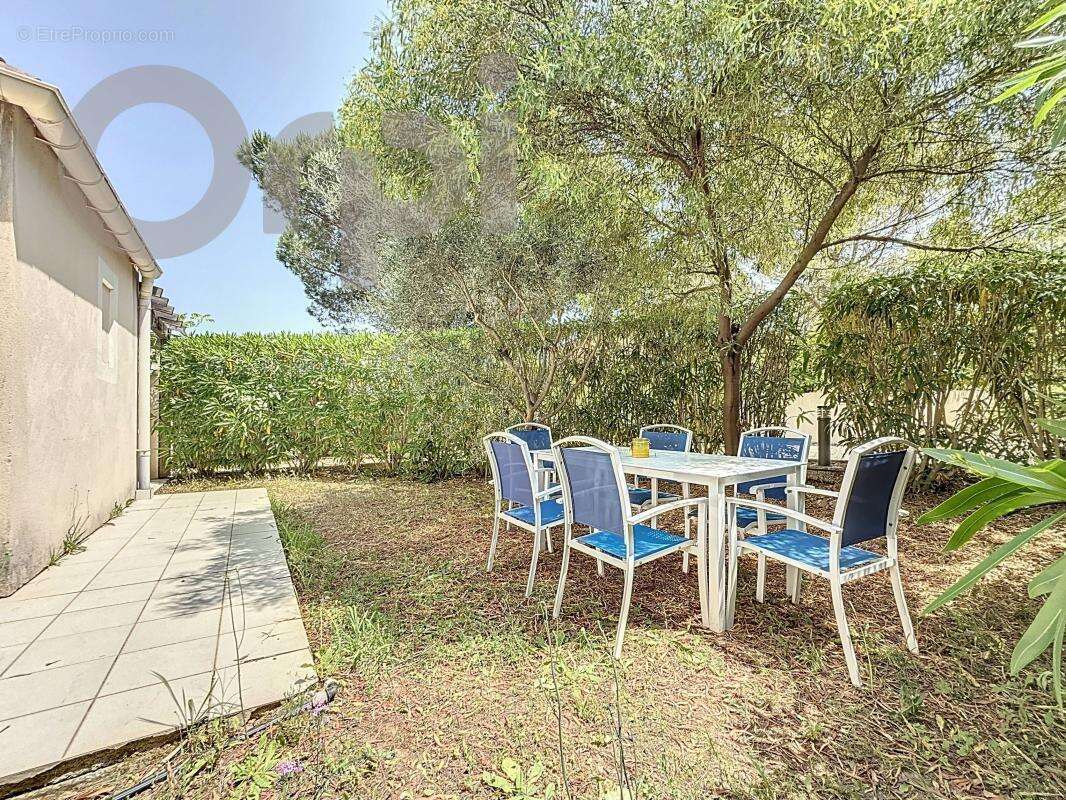 Appartement à FREJUS