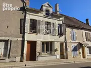 Maison à SAINT-JULIEN-DU-SAULT