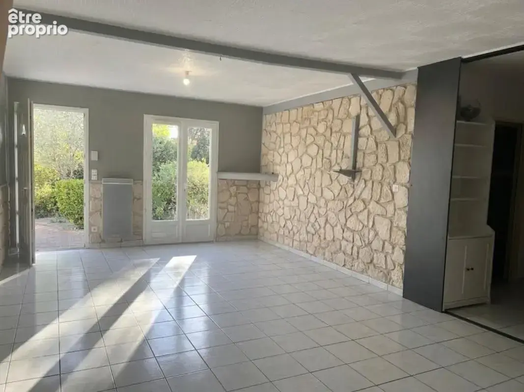 Maison 7 pièces 136 m² à vendre à Saint-Martin-Le-Beau (37270) - photo 4