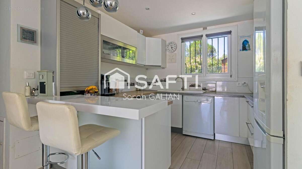 Photo 7 - Maison à ROQUEBRUNE-SUR-ARGENS