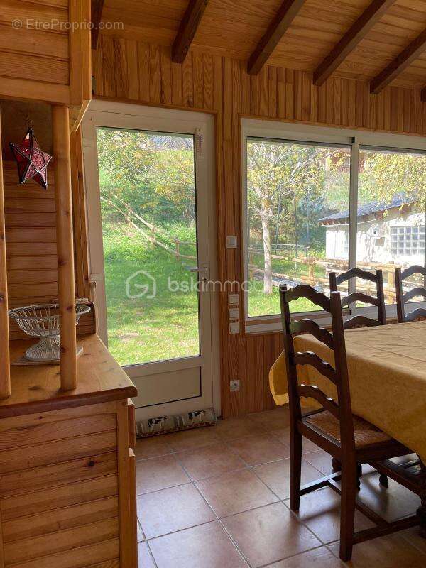 Maison à LES ANGLES