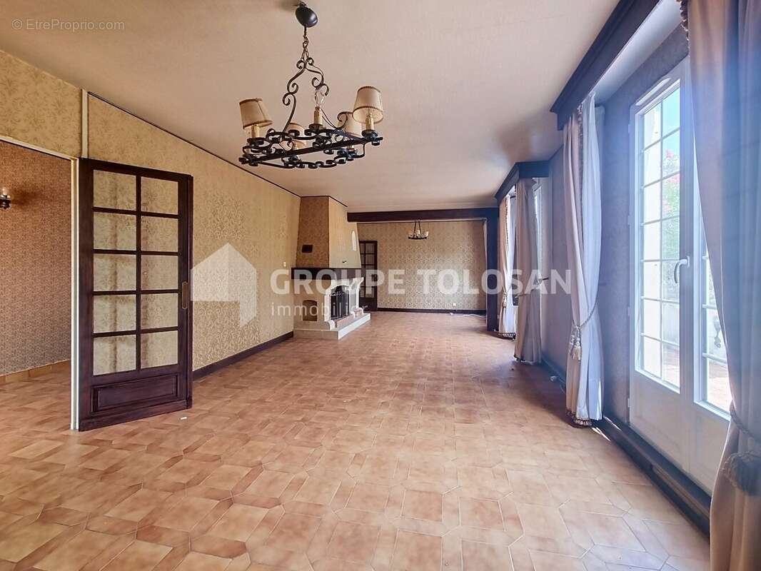 Maison 172 m² à Escalquens  - photo 7
