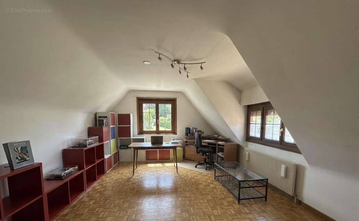 Maison à LYS-LEZ-LANNOY