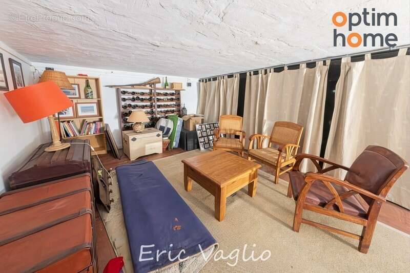 Bouc Bel Air (Aix à 10 mn) - Vente Belle Villa T5 de 169 M2 + dépendances 100 m2, sur un terrain clos et arboré de 1257 M2 avec  - photo 28