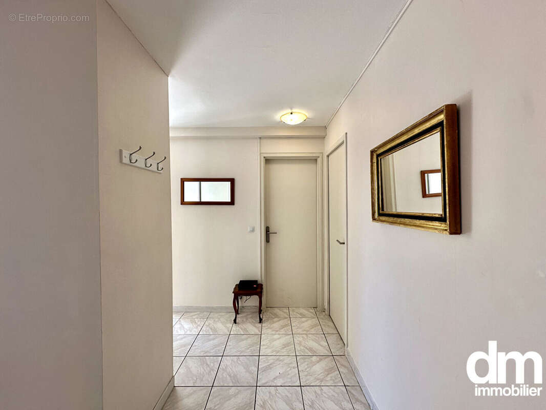 Appartement Martigues 5 pièce(s) 94.37 m2 - photo 12