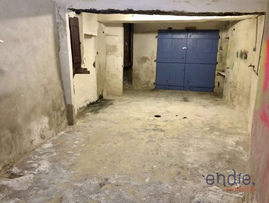 Appartement à LORGUES