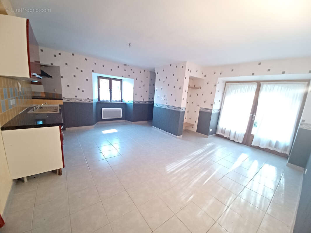 Maison à JALEYRAC