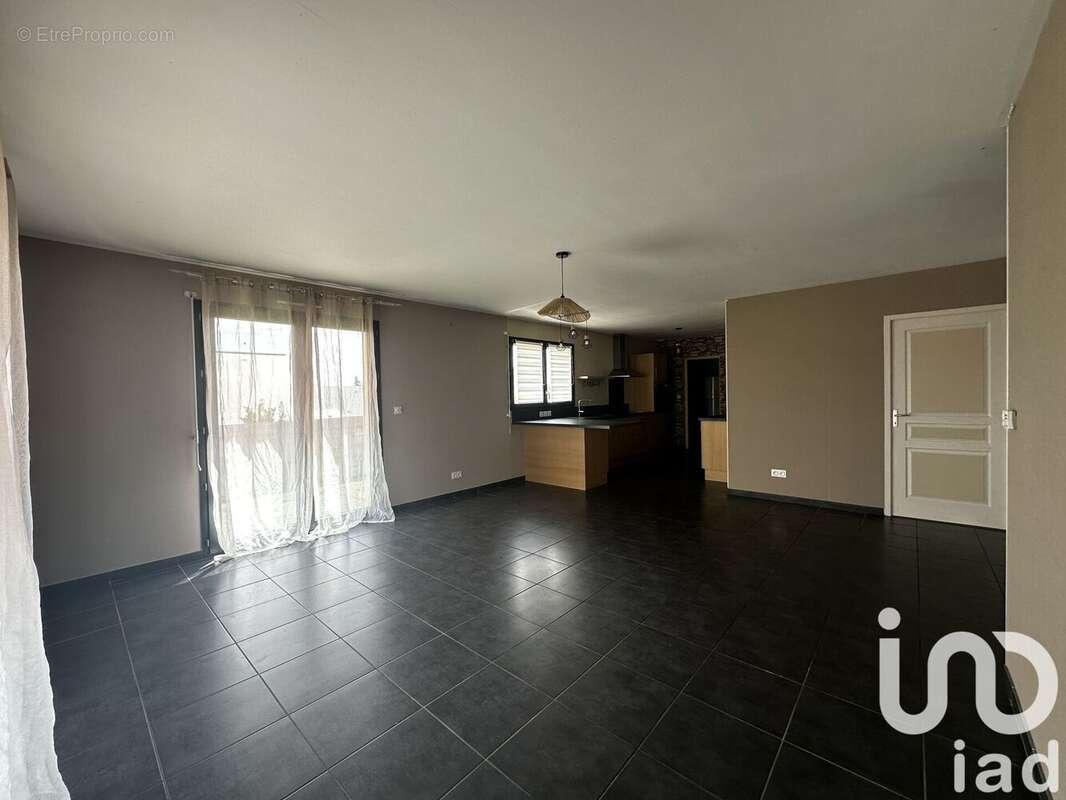 Photo 8 - Maison à CINQ-MARS-LA-PILE