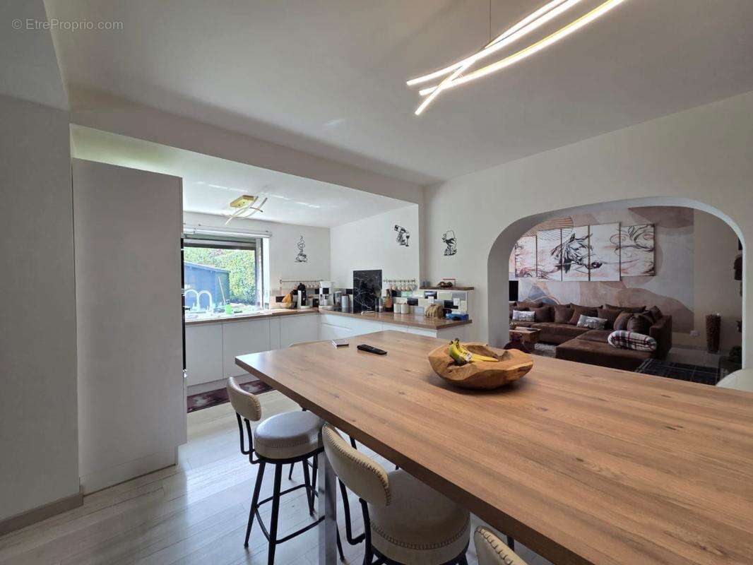 Longère individuelle 3 chambres avec son superbe jardin et tout le confort moderne - photo 3