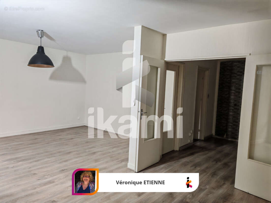 Appartement à SAINT-ETIENNE
