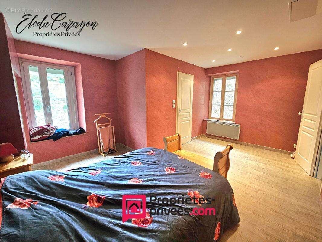 Maison à VILLANIERE