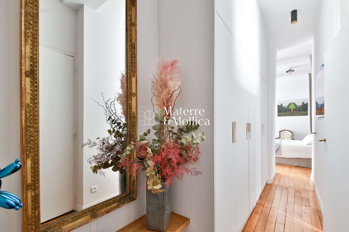 Appartement à PARIS-6E