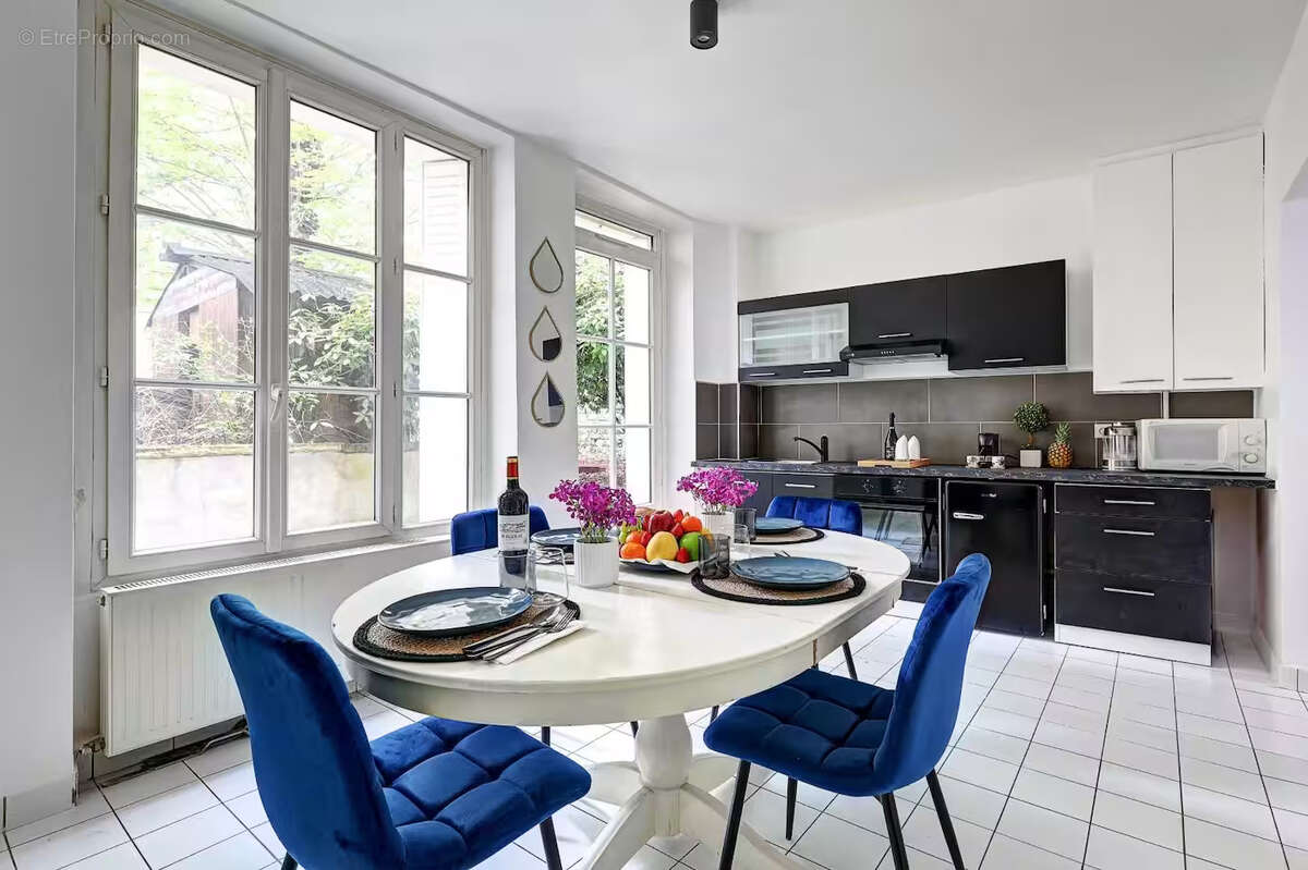 Appartement à LEVALLOIS-PERRET