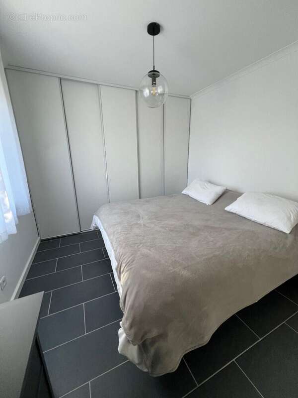 Photo 7 - Maison à JONQUIERES-SAINT-VINCENT