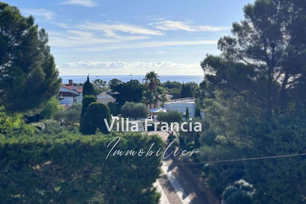 Appartement à SAINT-RAPHAEL