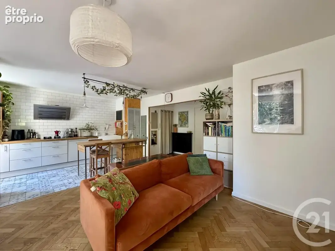 Appartement 74 m² à Villeurbanne  - photo 4