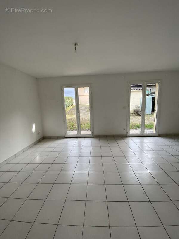 Maison 70 m² à La Voulte-Sur-Rhone  - photo 4