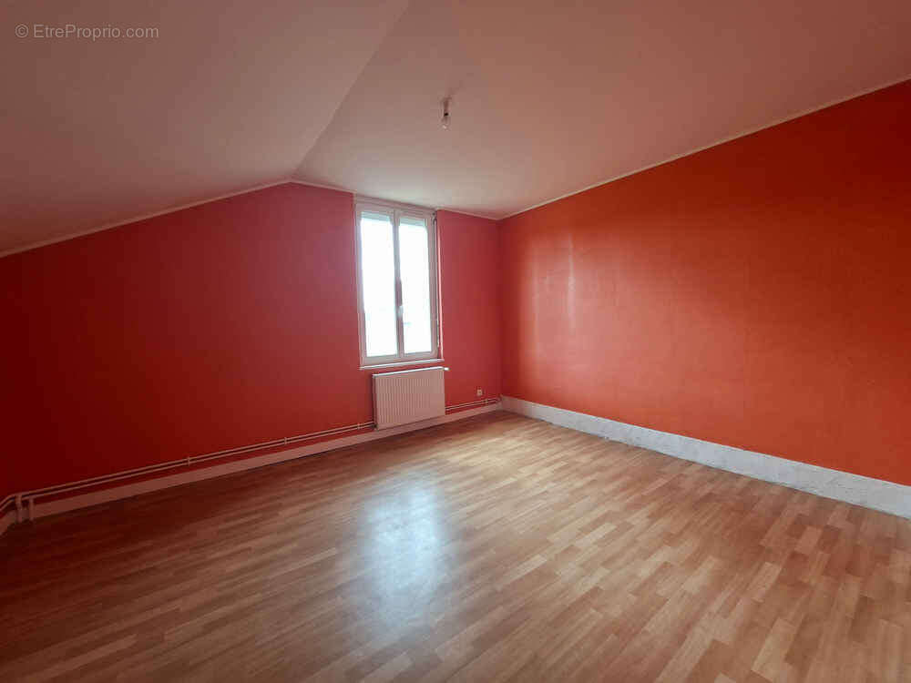 Maison mitoyenne de type 3 - photo 6
