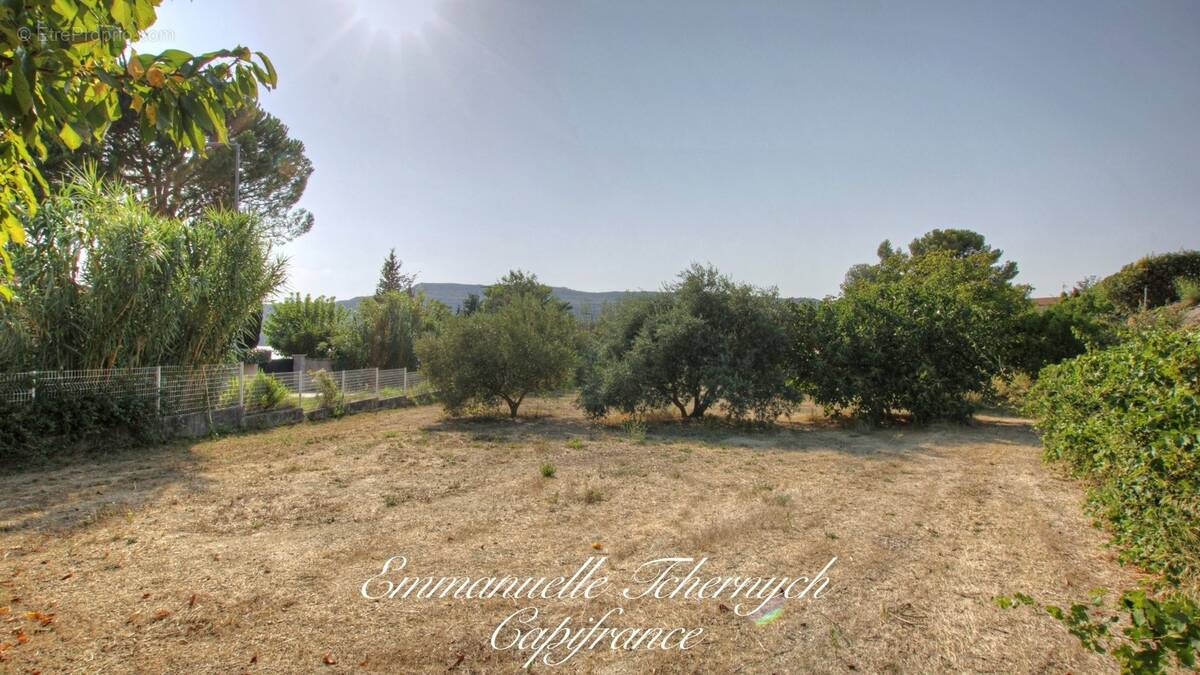 Terrain à ISTRES