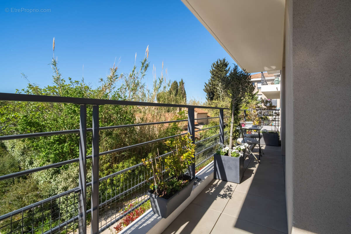 Appartement à SIX-FOURS-LES-PLAGES