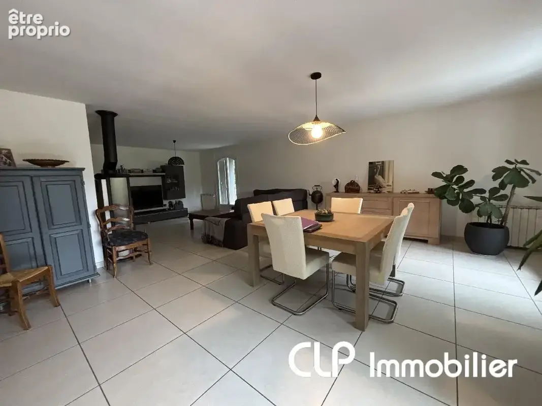Maison 9 pièces 207 m² à vendre à Allan (26780) - photo 6