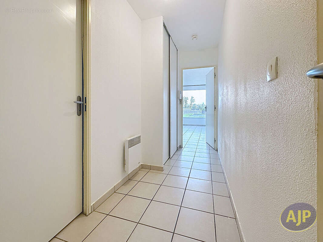 Appartement à PONS
