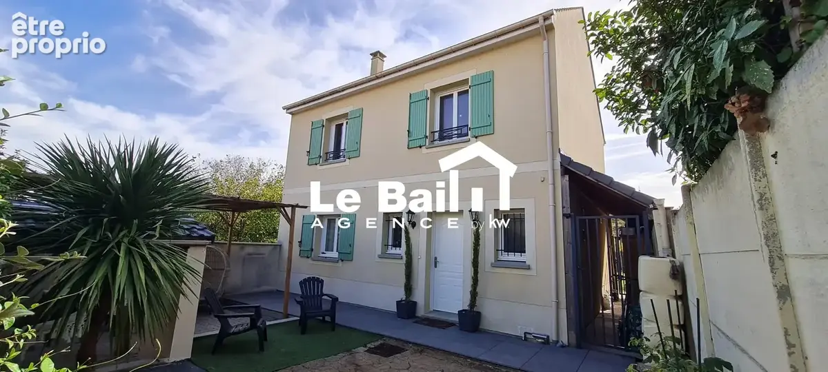 Photo Maison à Osny au prix de 383 000€
