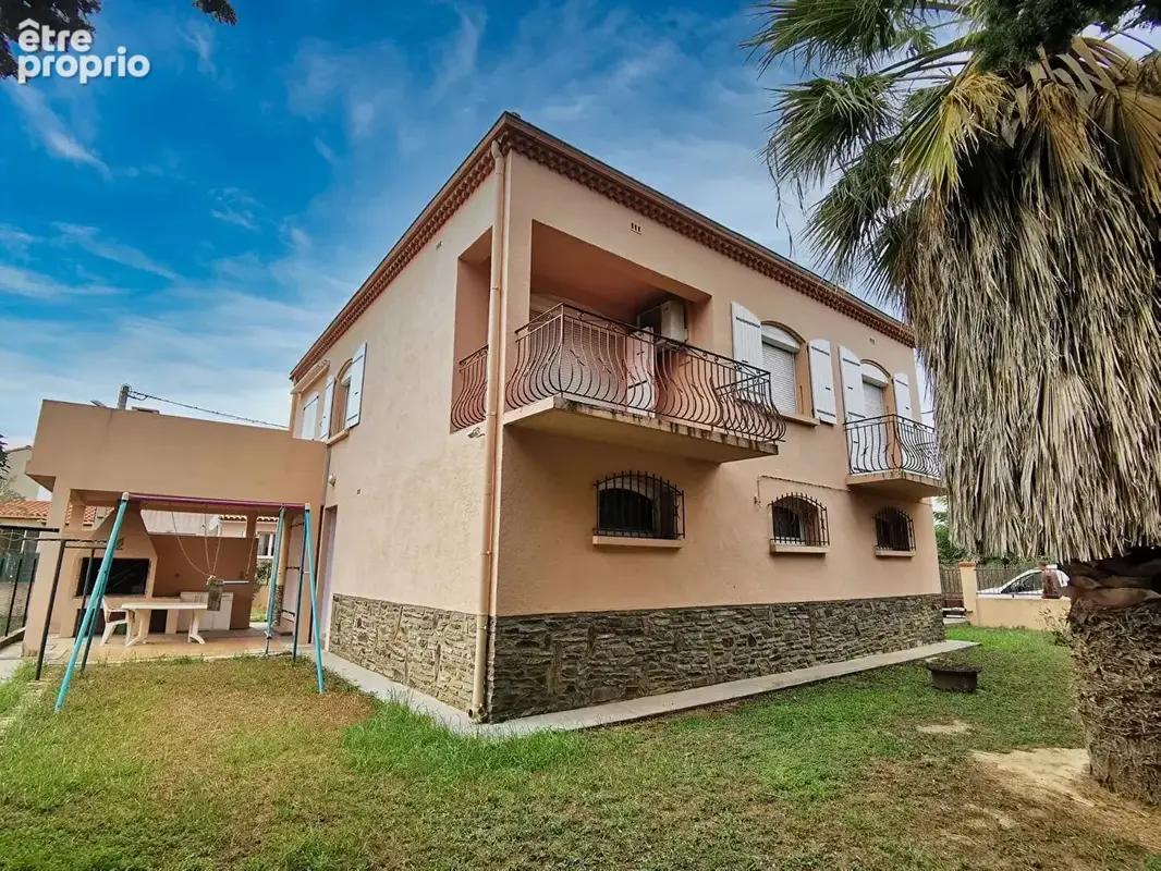 Villa 4 faces à Villelongue  de la Salanque 6 pièce(s) 185 m2 garage 77m² sur 557m² - photo 4