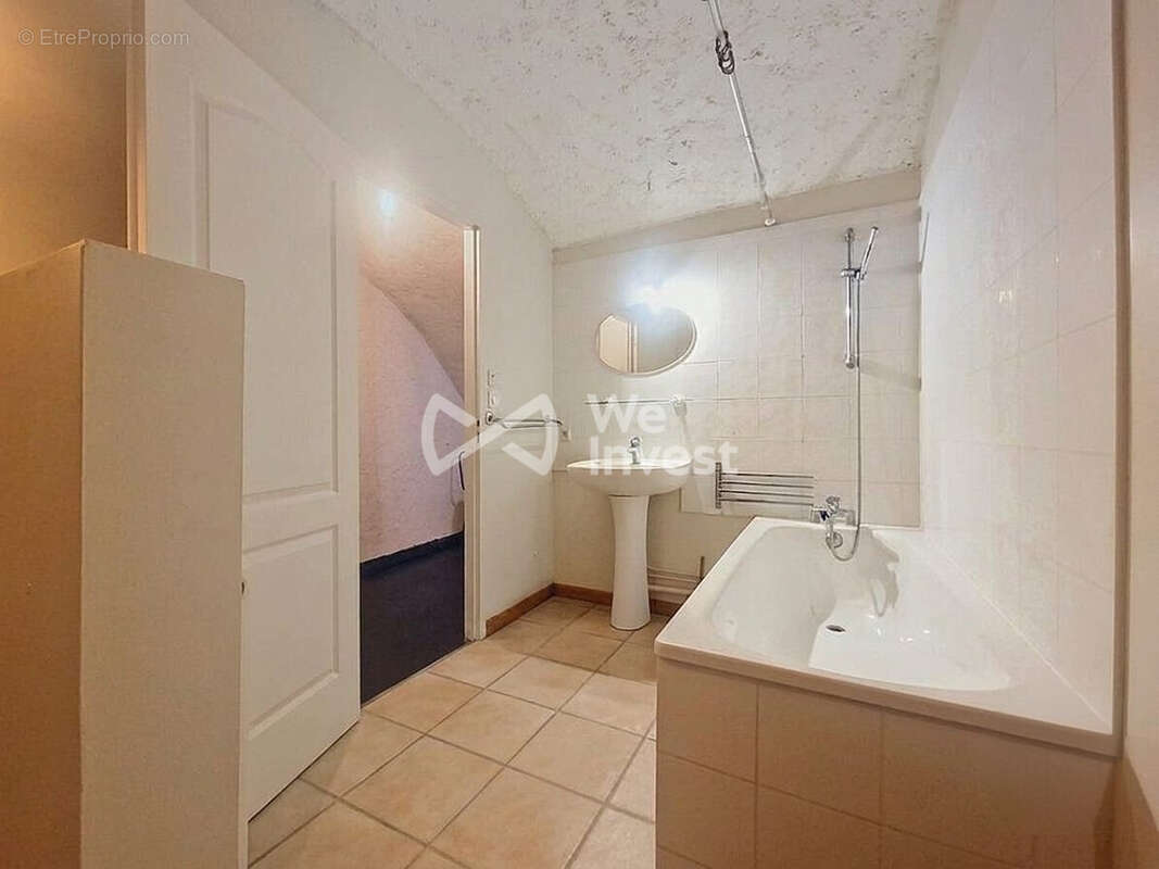 Appartement 66 m² à Valence  - photo 8