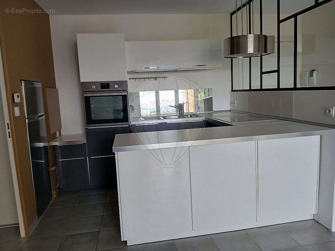 Appartement à JASSANS-RIOTTIER