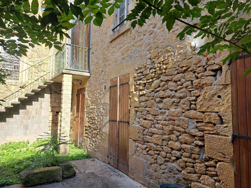 Maison à SAINT-MACAIRE