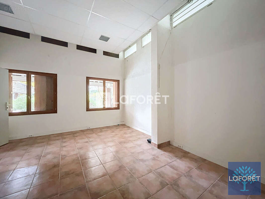 Bureaux Draveil 64,93 m² - photo 6