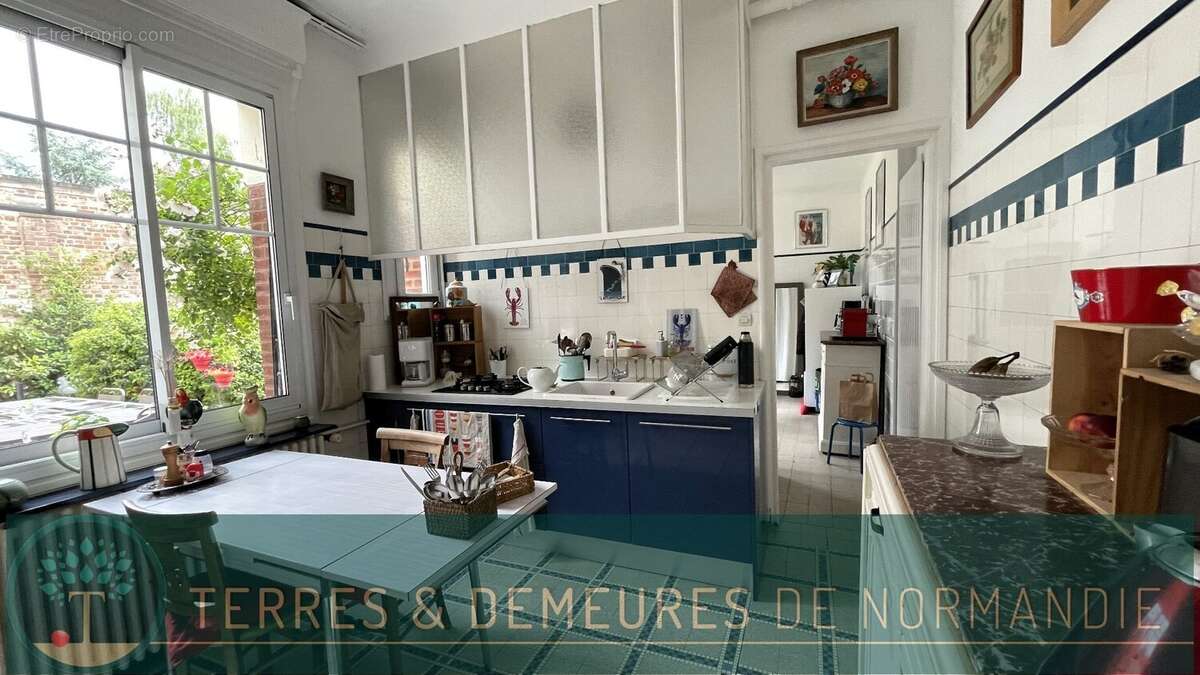 Maison à AUMALE