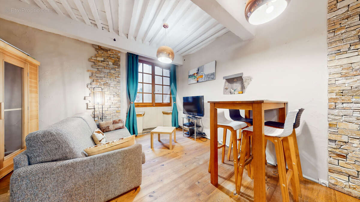 Studio annecy vieille ville 1 pièce(s) 31 m2 - photo 4