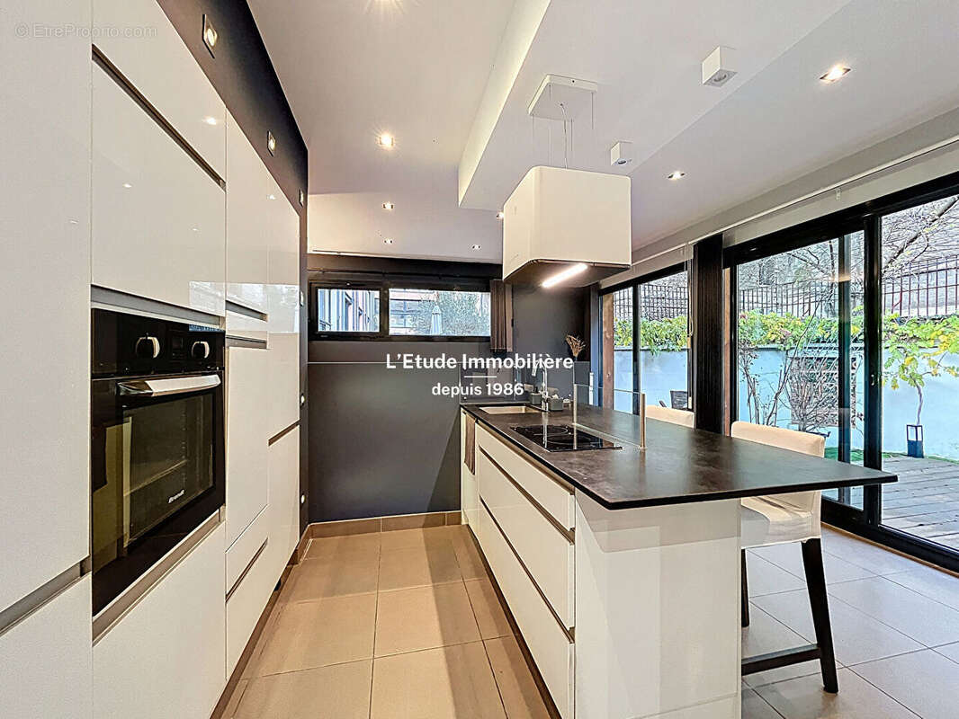 Appartement à LYON-4E